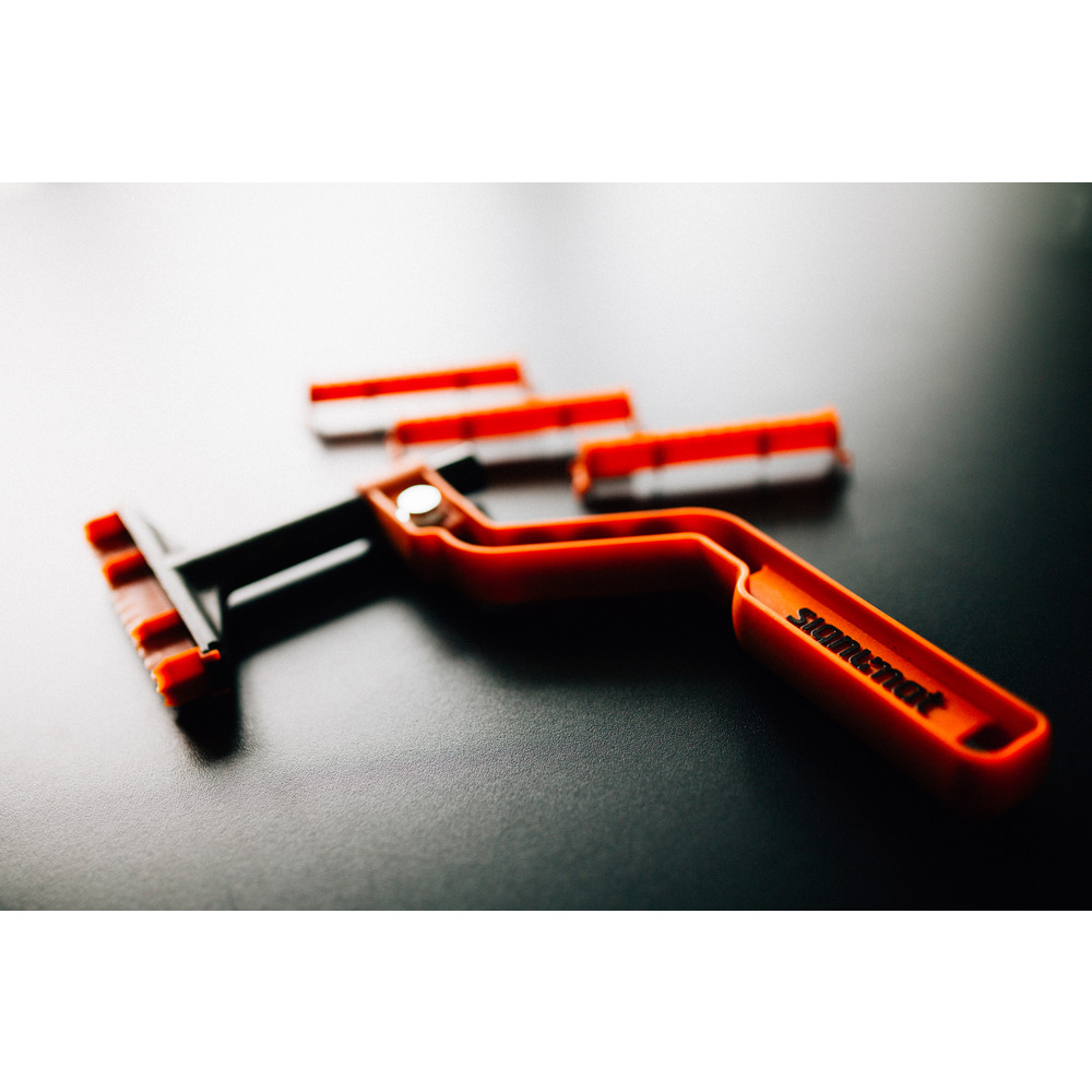 Einschlaghilfe zu Wertholzklammer