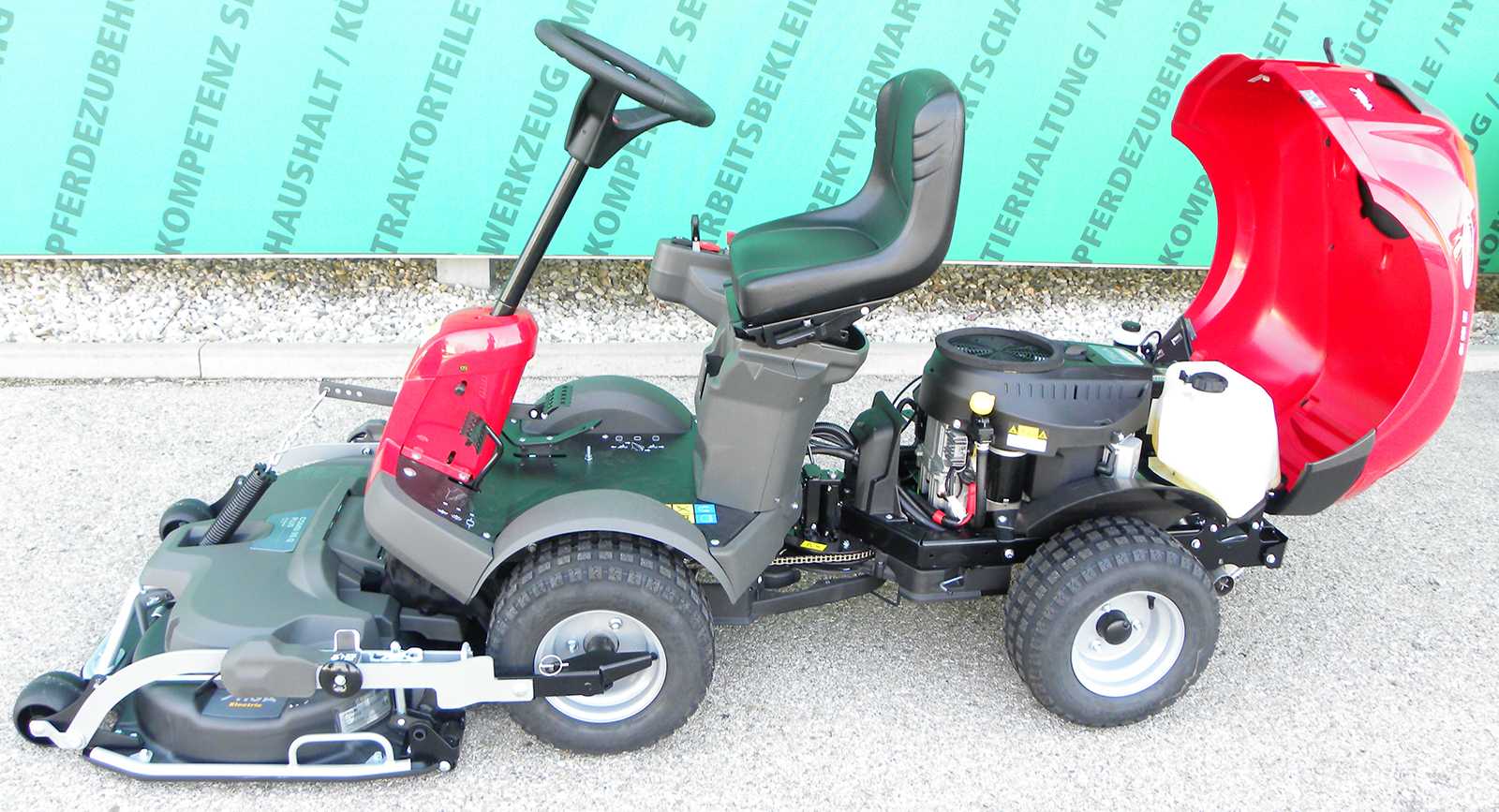 Rasentraktor CG XK160HD inkl. Mähdeck